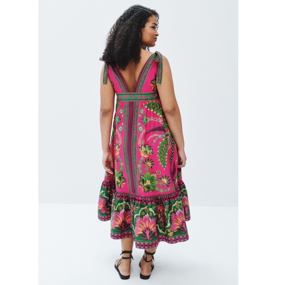 xs midi dress May I Have Your Attention Please Midi Dress - White, Medium | Hazel and Olive